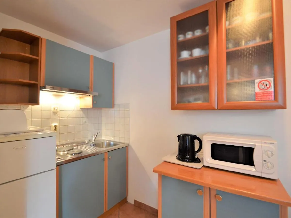 Apartment Denise - Mdn125 By Interhome Medulin 0*,